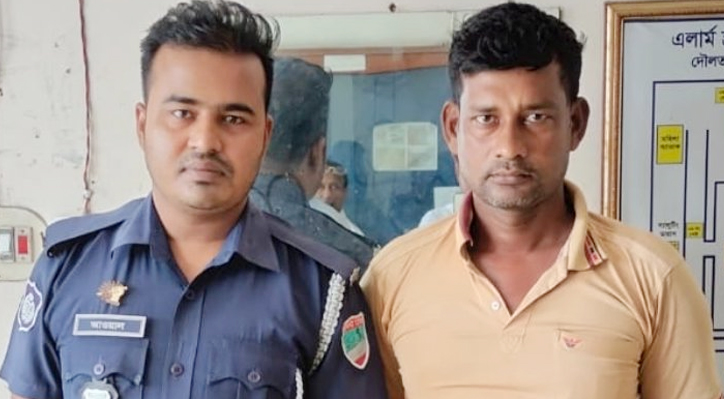 দৌলতপুর রিপোর্টার্স ক্লাবের সভাপতি’র উপর হামলার প্রধান আসামী আটক 