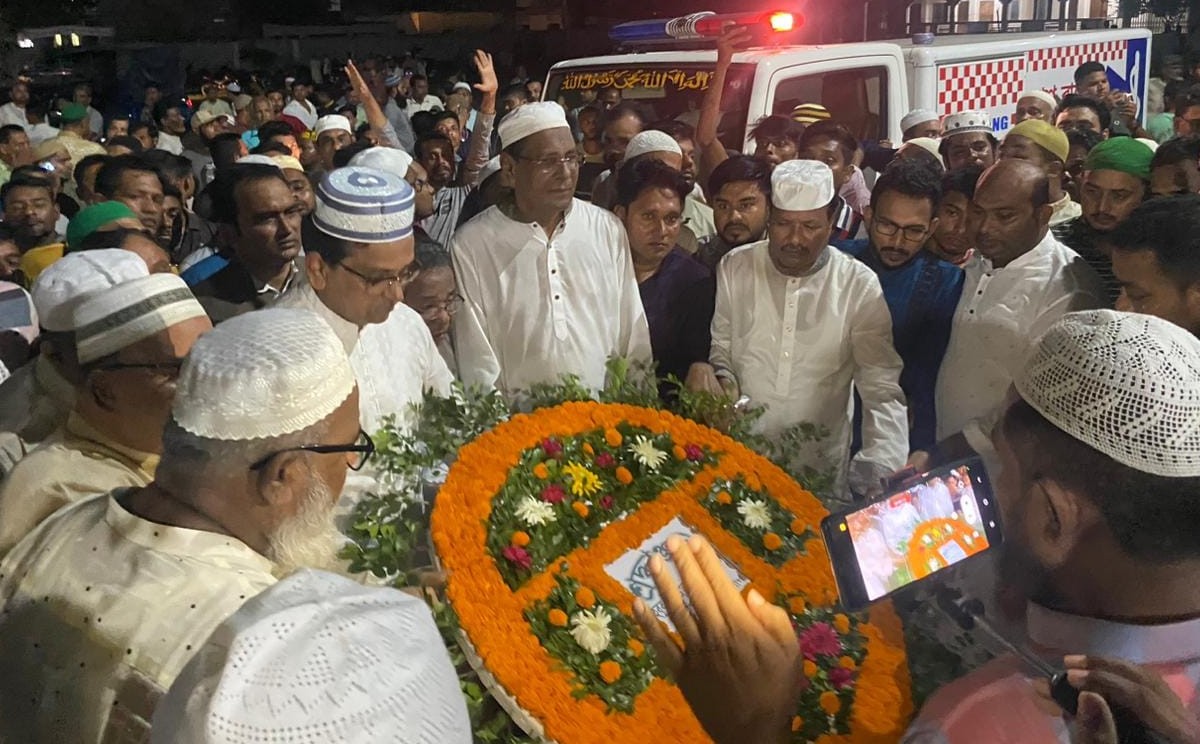 ভেড়ামারায় হানিফ এমপির ভাগ্নে বিটুর জানাযা অনুষ্ঠিত