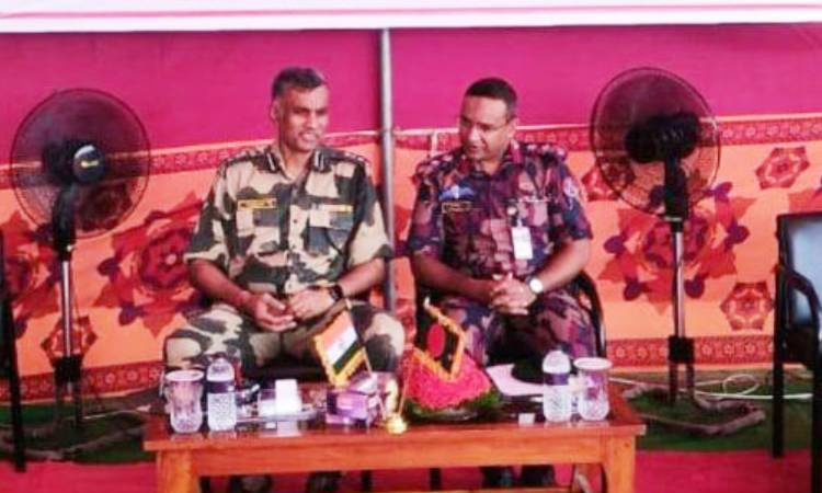 দৌলতপুর সীমান্তে বিজিবি-বিএসএফ সৌজন্য সাক্ষাৎ ও মতবিনিময় সভা 
