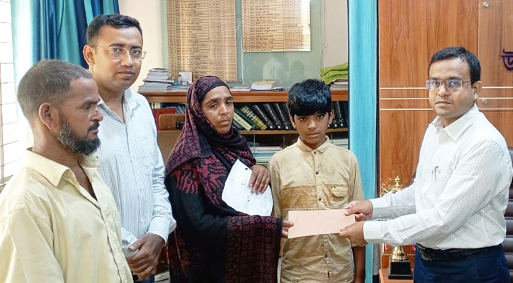 শিশুশ্রম নয় শিক্ষার আলোয় ভরে উঠুক শিশুর জীবন ঃ ইউএনও শেখ মেহেদী ইসলাম 
