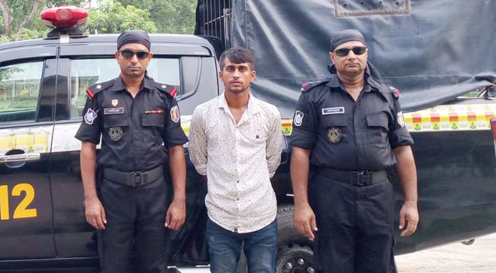কুষ্টিয়ায় মাদক ব্যবসায়ী গ্রেফতার