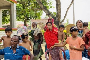 খোকসায় স্ত্রীকে গুলি করে হত্যা চেষ্টার অভিযোগ