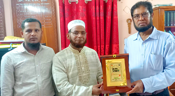 মিরপুরে সাগরখালী আদর্শ ডিগ্রী কলেজ  জেলার শ্রেষ্ঠ শিক্ষা প্রতিষ্ঠান নির্বাচিত