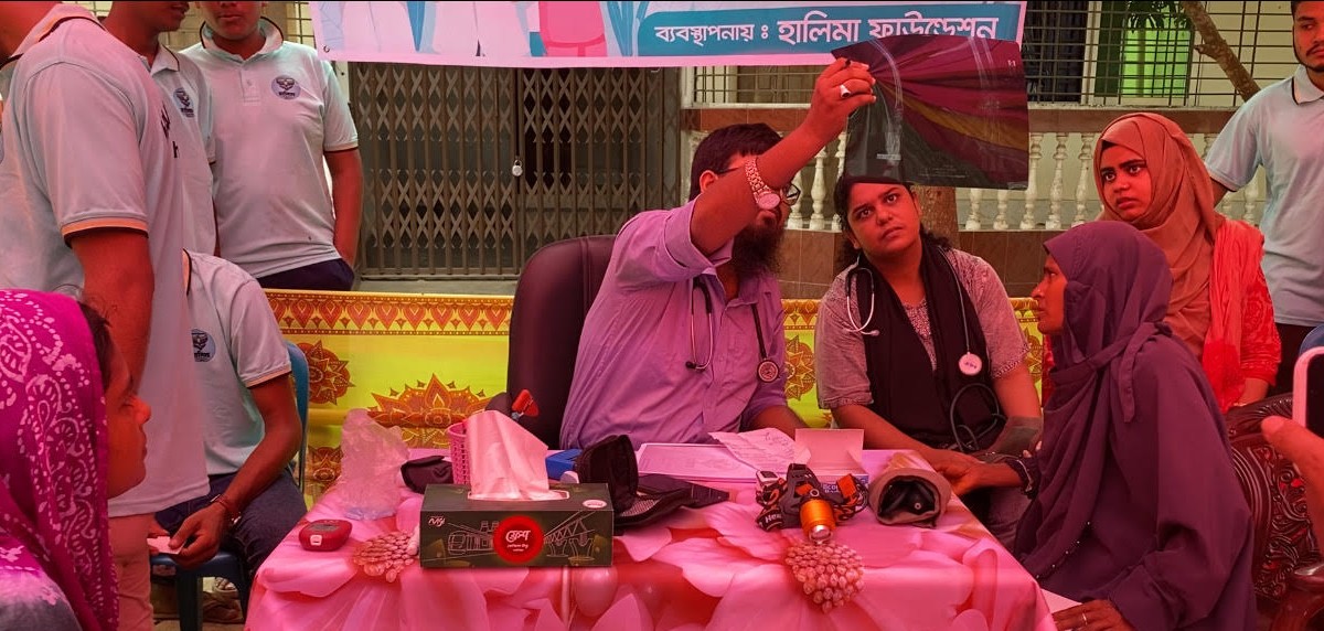 খোকসায় ফ্রি মেডিকেল ক্যাম্প অনুষ্ঠিত