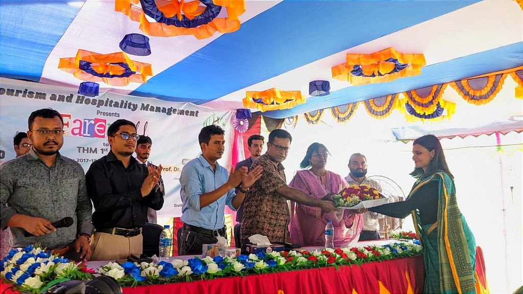 ইবির ট্যুরিজম বিভাগের ১ম ব্যাচের বিদায়ী সংবর্ধনা 4 173867990367a2265f53d10 ইবির ট্যুরিজম বিভাগের ১ম ব্যাচের বিদায়ী সংবর্ধনা