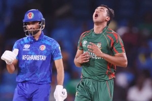 সেমিতে আফগানিস্তান বাংলাদেশ-অস্ট্রেলিয়ার বিদায়