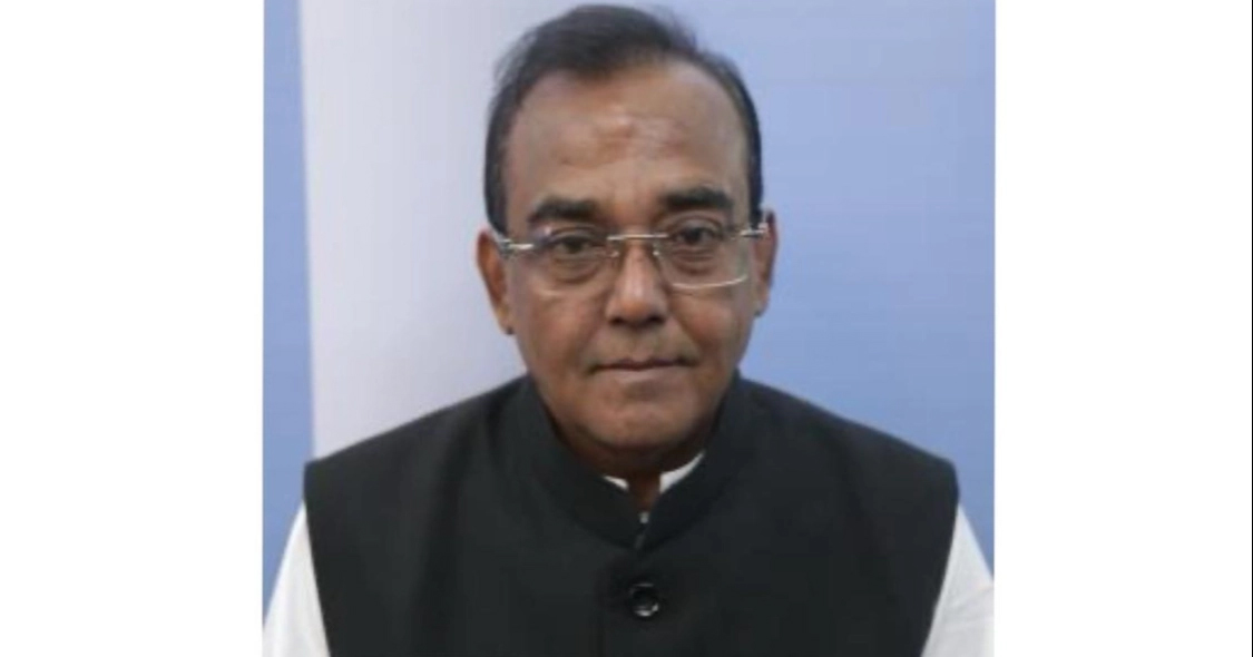 অটোরিকশার ধাক্কায় এমপি কামারুল আহত 