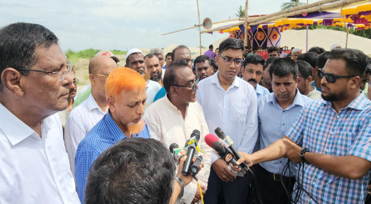আপনাদের বাড়ি ঘর রক্ষা করার দায়িত্ব আমাদের : কামারুল এমপি