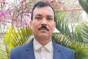 দৌলতপুরে দুই পদে বেতন উত্তোলনের অভিযোগ এক শিক্ষকের বিরুদ্ধে