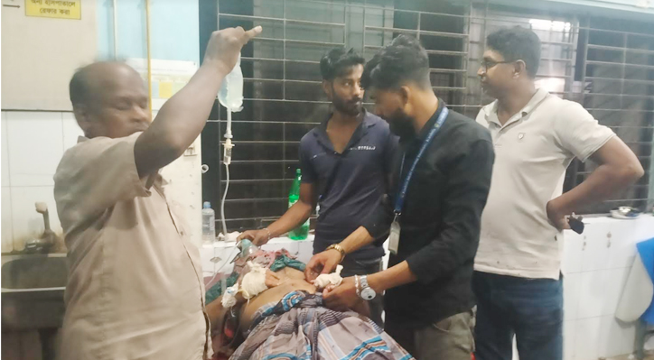 কুষ্টিয়ায় পুলিশের গুলিতে ৮ জন নিহত 4 173868022667a227a2b59a8 কুষ্টিয়ায় পুলিশের গুলিতে ৮ জন নিহত