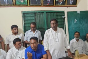 ভেড়ামারায় দখল নিয়ে মিশ্র প্রতিক্রিয়ার প্রেক্ষিতে বিএনপির সংবাদ সম্মেলন