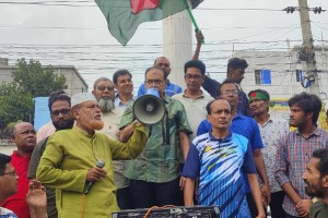 হাসিনার পতনের পরে মামলার ভয় দেখিয়ে চলছে চাঁদাবাজি: মহিউদ্দিন চৌধুরী মিলন