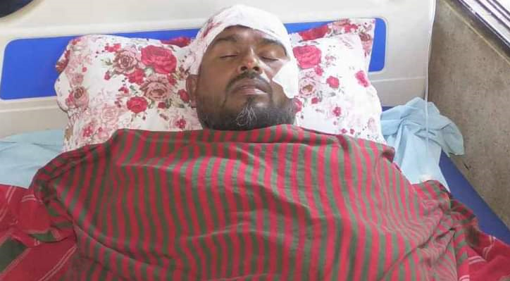 কুমারখালীতে মসজিদ থেকে ত্রাণ এর টাকা তোলা নিয়ে সংঘর্ষে আহত ১