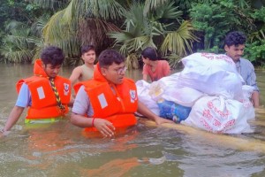 কুষ্টিয়া-মেহেরপুর জেলা রোভার ও সিক্ত বাংলাদেশ এর যৌথ উদ্যোগে বন্যা দুর্গতদের মাঝে খাদ্য ও ঔষধ সামগ্রি বিতরণ