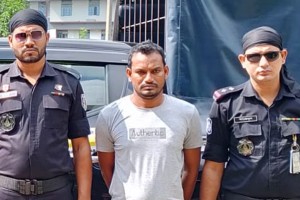 কুষ্টিয়া কারাগার ভেঙে পলাতক ২৫ মামলার দুর্ধর্ষ আসামি সামিরুল গ্রেপ্তার 