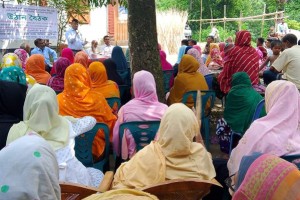 কুষ্টিয়া জেলা তথ্য অফিসের আয়োজনে উঠান বৈঠক অনুষ্ঠিত 