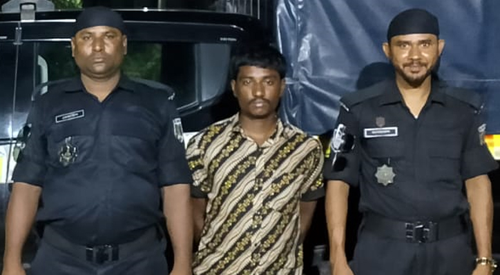 কুষ্টিয়ায় র‌্যাবের অভিযানে জেল পলাতক আসামি গ্রেফতার