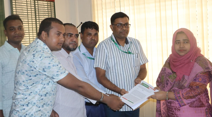 কুষ্টিয়া সার্ভে ডিপ্লোমা ইঞ্জিনিয়ার্স ছাত্র-পেশাজীবি অধিকার বাস্তবায়ন পরিষদের স্মারকলিপি প্রদান