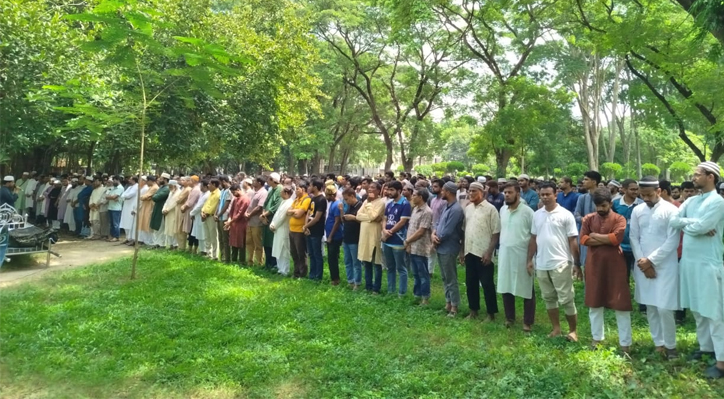 ইবি অধ্যাপক মুঈদের প্রথম জানাজার নামাজ সম্পন্ন