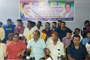 দলে অনুপ্রবেশ ঠেকাতে সকলকে ঐক্যবদ্ধ হতে হবে ঃ আনছার প্রামাণিক