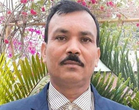 দৌলতপুরে তথ্য গোপন করে প্রধান শিক্ষকের অবৈধ পন্থায় অর্থ উত্তোলন