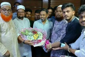 কুষ্টিয়া জেলা বিএনপি’র সদস্য সচিব জাকির হোসেন সরকারকে শুভেচ্ছা জানালেন ঢাকাস্থ দৌলতপুরবাসী 