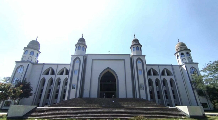 ৩০ বছরে ইবির কেন্দ্রীয় মসজিদের নির্মাণকাজ হয়েছে ৫০ শতাংশ