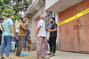 কুষ্টিয়ায় নিজের গলায় ছুরি চালিয়ে বৃদ্ধের আত্মহত্যা