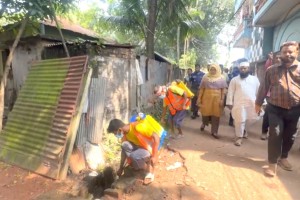 খোকসা পৌরসভার মশক নিধন কর্মসূচির উদ্বোধন