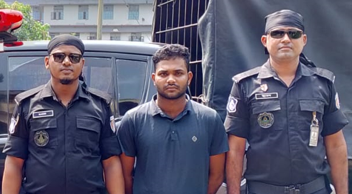 কুষ্টিয়ায় মাইক্রোবাসচাপায় ৪ শিশু নিহতের ঘটনায় চালক গ্রেপ্তার