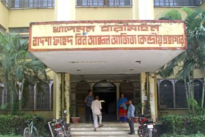 নানা সমস্যায় জর্জরিত ইবির কেন্দ্রীয় গ্রন্থাগার