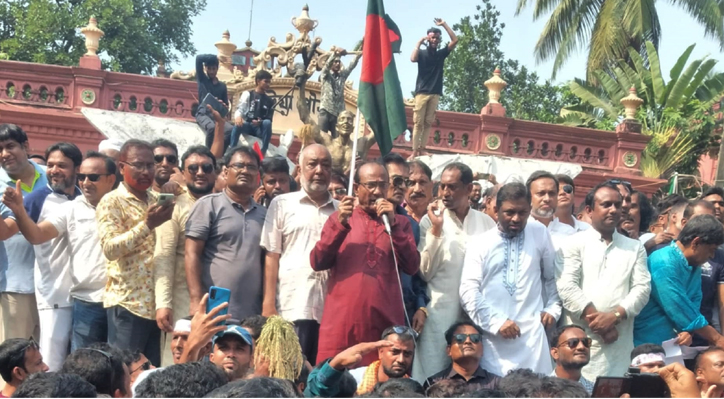 বিএনপি এখনো গণতন্ত্রের জন্য লড়াই করছে