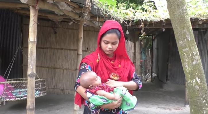 কুমারখালীর তাসনিয়াকে বাঁচাতে বিত্তবানদের এগিয়ে আসার আহবান
