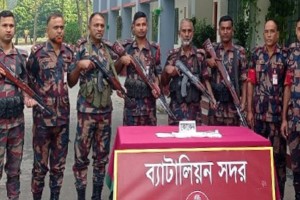 কুষ্টিয়ায় বিজিবি’র পৃথক অভিযানে ১ কেজি ৬০০ গ্রাম কোকেন উদ্ধার