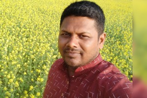 কুষ্টিয়ার যুবদল কর্মী সবুজকে প্রকাশ্যে এলোপাতাড়ি কুপিয়ে নির্মমভাবে হত্যা