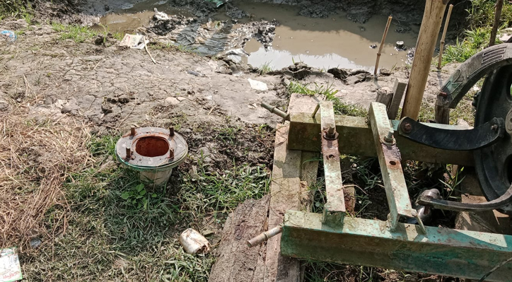 মিরপুরে চোরচক্র থামছেইনা এবার একরাতে ৩টি সেচপাম্প চুরি-বিপাকে কৃষক
