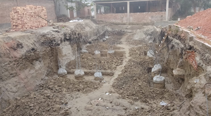 দৌলতপুরে প্রবাসীর জমি দখলের অভিযোগ  