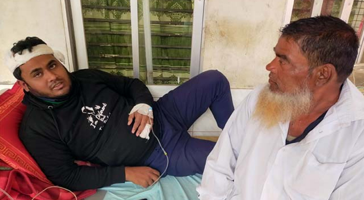 কুমারখালীতে জামায়েত কর্মীর মাথা ফাঁটানোর অভিযোগ 