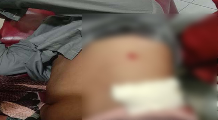 কুমারখালীতে চাঁদা না দেওয়ায় শ্রমিকে ছুরিকাঘাতের অভিযোগ