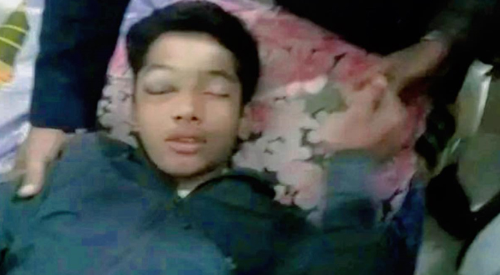 দৌলতপুরে সড়ক দূর্ঘটনায় আহত স্কুলছাত্রের মৃত্যু 