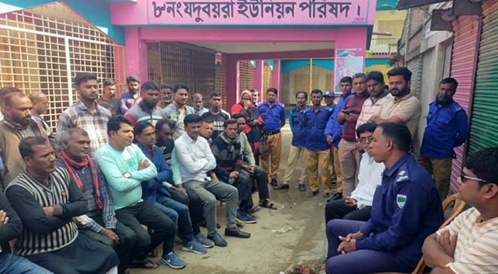 কুমারখালী ইউনিয়ন পরিষদের তালা খুললেও সেবা বন্ধ