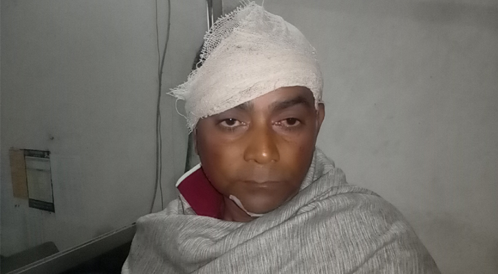 মিরপুরে ব্যবসায়িক দ্বন্দে সন্ত্রাসী হামলায় আহত ৪