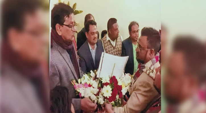 কুষ্টিয়ার সাবেক এমপি হানিফের আস্থাভাজন হাজী রবিউর এখন বিএনপি নেতা 