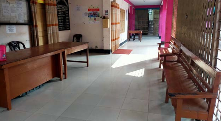 কুমারখালীতে ছাত্রলীগের প্রতিষ্ঠা বার্ষিকী পালন করায় তিন দিন ধরে পরিষদের সেবা বন্ধ