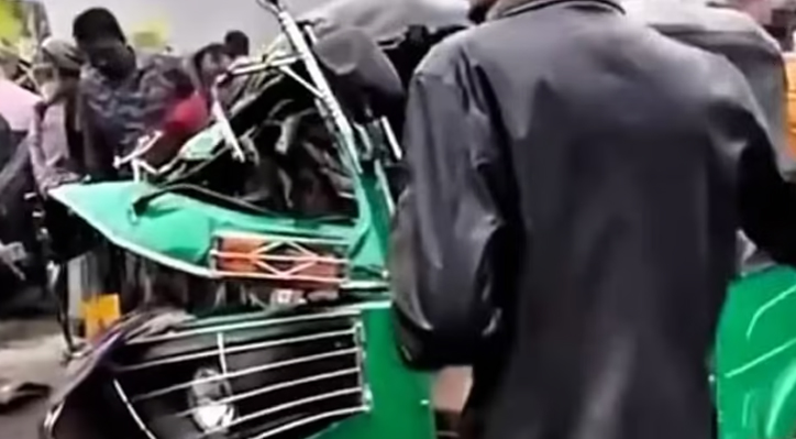 কুষ্টিয়ায় ট্রাকের সঙ্গে সংঘর্ষে অটোরিকশার দুই যাত্রী নিহত