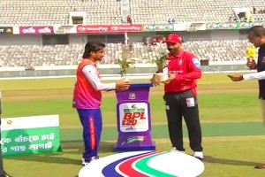 এবারের বিপিএলে সবুজের বার্তা দিয়েছে পরিবেশ মন্ত্রণালয়