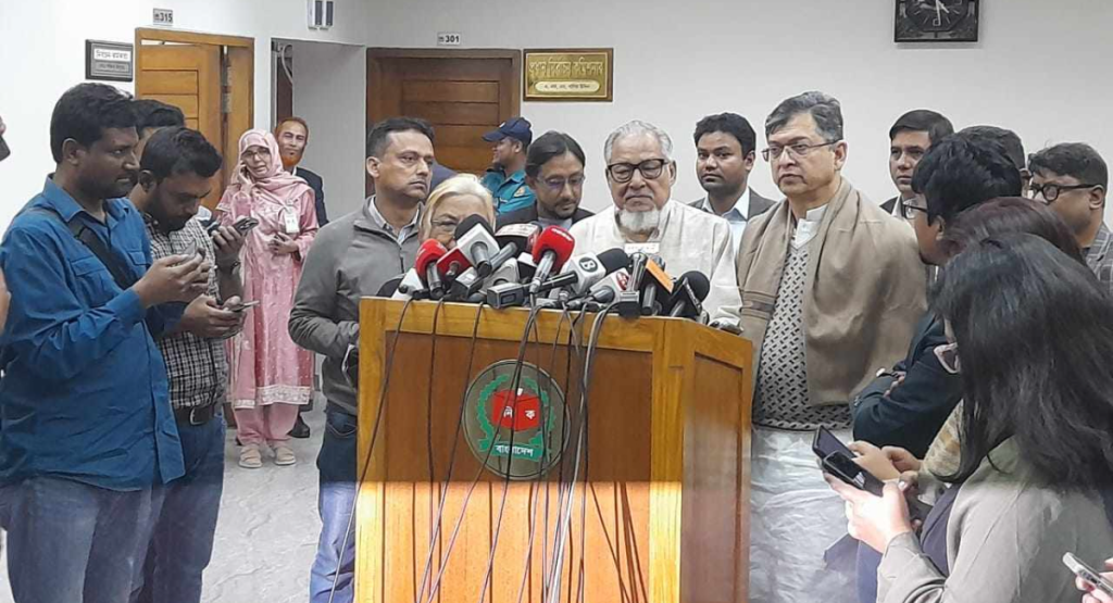 আগামীকাল প্রধান উপদেষ্টার সঙ্গে বৈঠকে বসবে বিএনপি 4 সংগ্রহীত