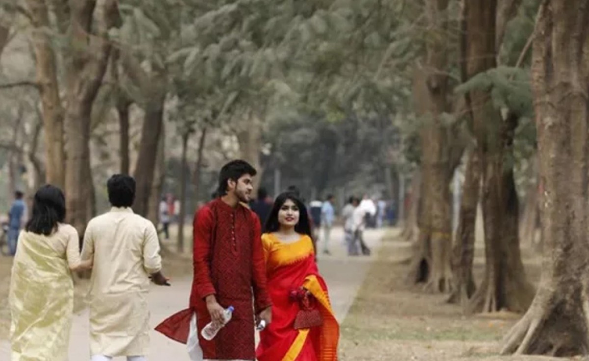 ভালোবাসায় আজ রিসেট বাটন চাপার দিন