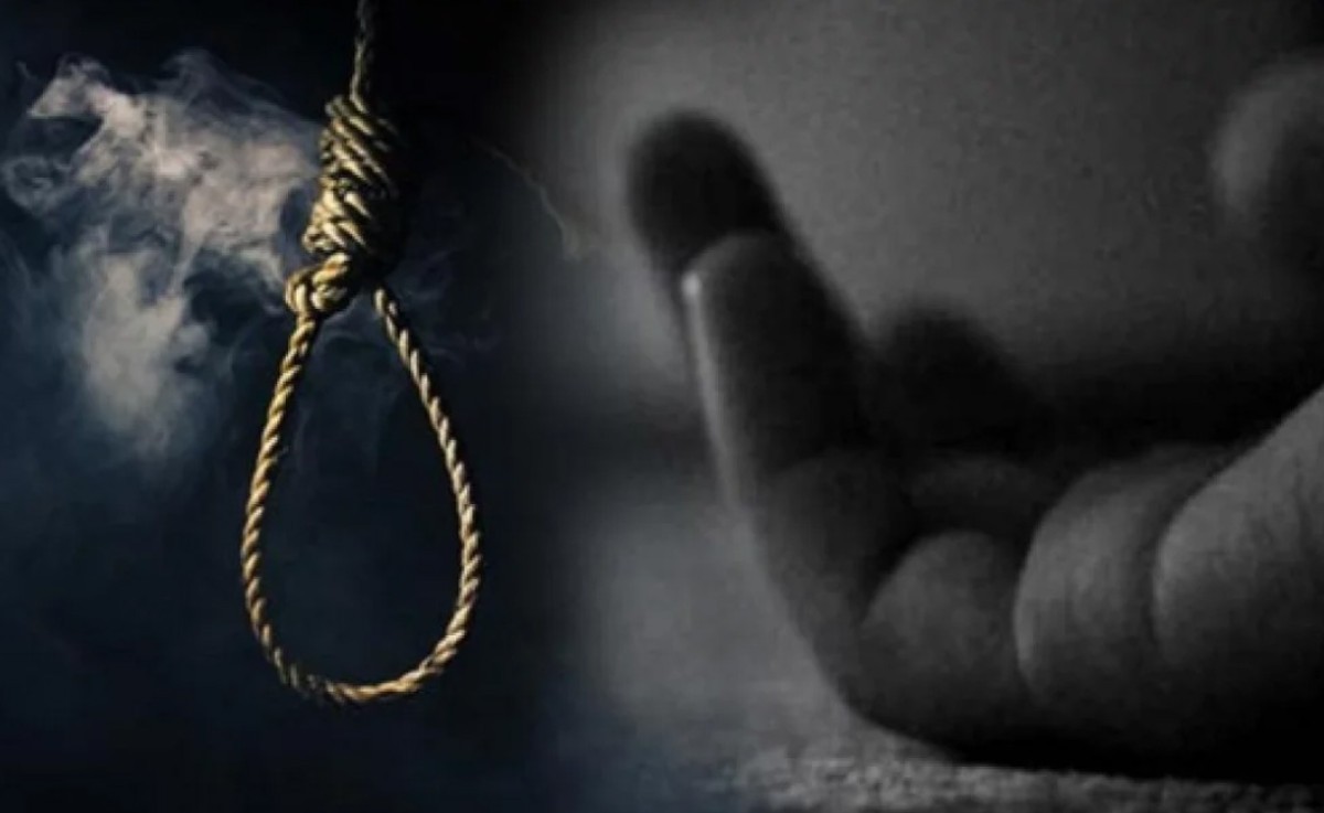 দোকান থেকে যুবকের ঝুলন্ত মর’দেহ উদ্ধার