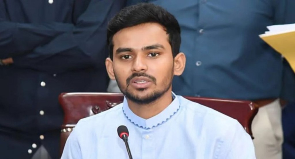 সংসদ নির্বাচনের আগে স্থানীয় নির্বাচনের নীতিগত সিদ্ধান্ত হয়েছে : আসিফ 3 Untitled 15 1739205384 সংসদ নির্বাচনের আগে স্থানীয় নির্বাচনের নীতিগত সিদ্ধান্ত হয়েছে : আসিফ